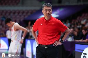 媒体人感叹:男篮持续自我安慰,再败恐无缘世界杯