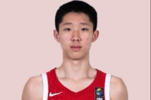 张宇辰投篮尚可,但持球绕防守及持球投三分能力不足
