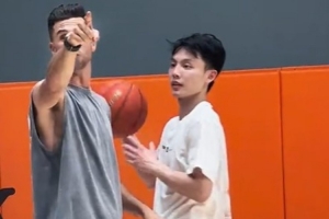 徐杰&刘金雨美式特训：模拟实战接球投篮训练，移动接球，快速出手
