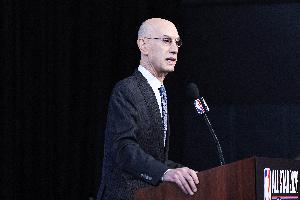 提速比赛节奏——NBA官方宣布:本届夏季联赛将实施G联盟的“单次罚球制度”