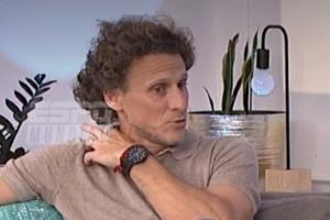 致命失误！弗兰揭露：穆斯莱拉前一天晚上发烧至41度，贝尔萨不知情